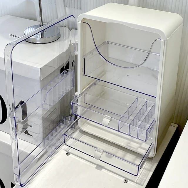 منظم مستحضرات التجميل متعدد الطبقات