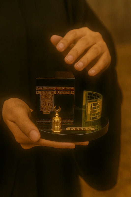 الكعبة الكريستالية